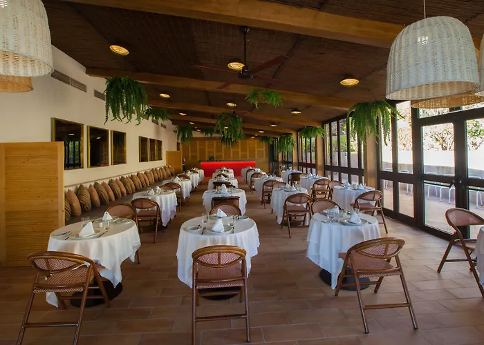 Отель Corallium Dunamar By Lopesan - Adults Only 4*